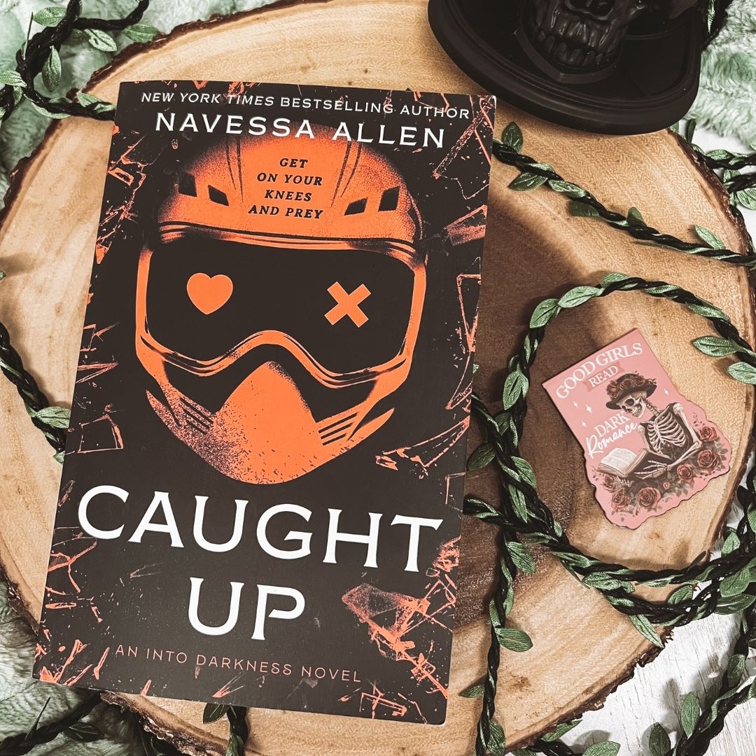 My honest take on Caught Up: kink-forward dark romance with high school crush obsession, mafia vibes, humour, and a lot of very good spice.